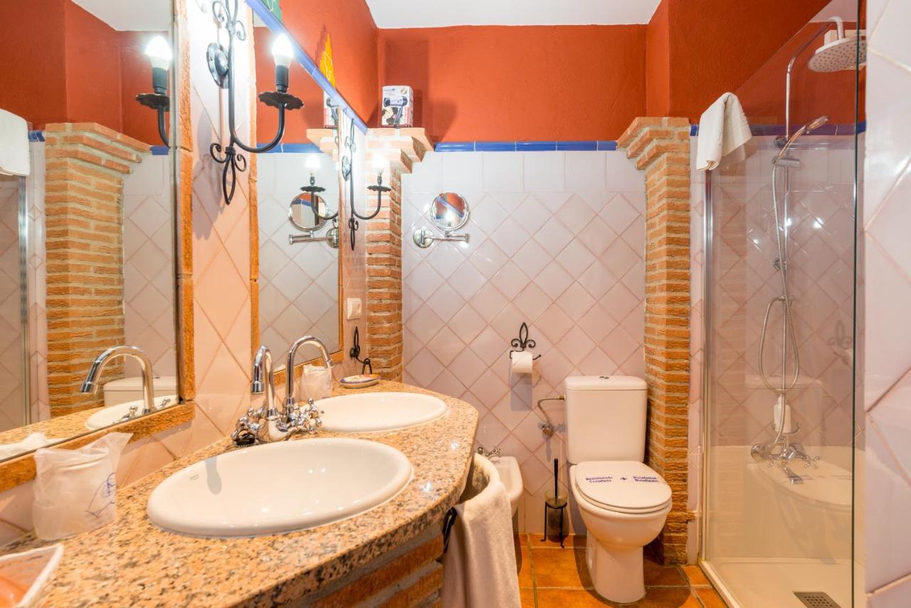 Hostal El Escudo De Mijas Esterno foto