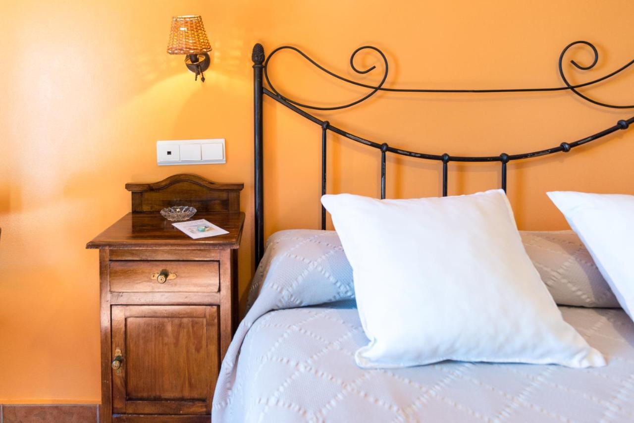 Hostal El Escudo De Mijas Esterno foto